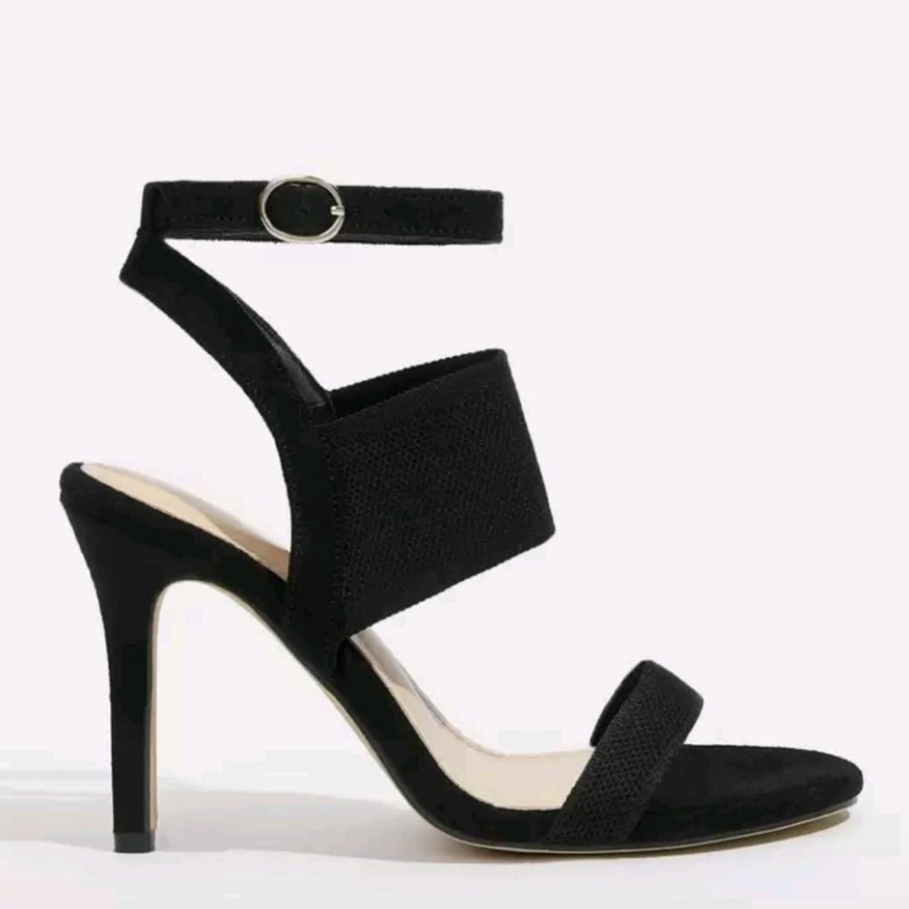Elegant Black Strappy Women's Heels